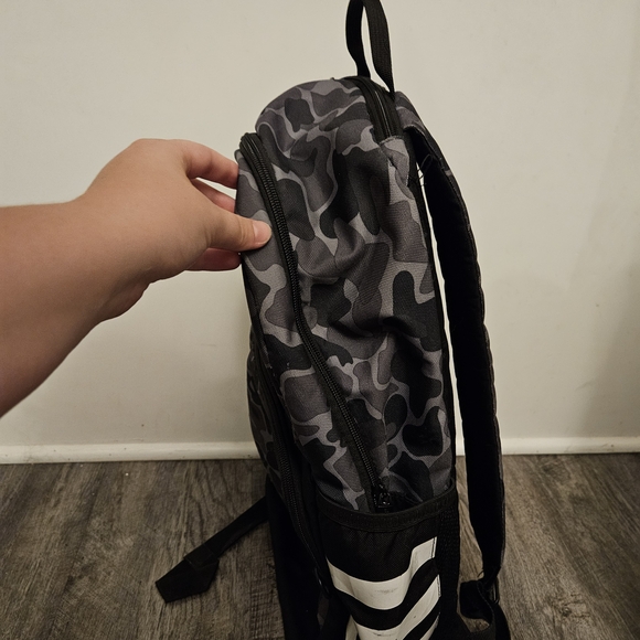 Adidas Black And Gray Camo Backpack - Picture 5 of 12